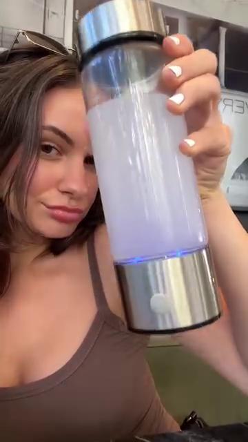 AquaÉlan™ The Ultimate Hydrogen Generator Water Bottle